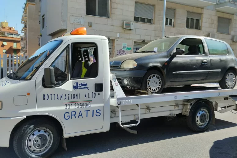 Rottamazione auto roma gratuita